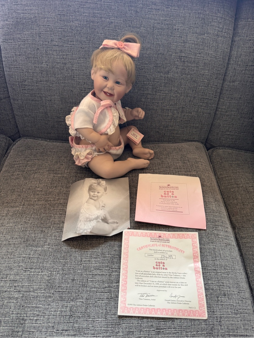 Cute As A Button, Ashton Drake porcelain doll, picture Perfect babies